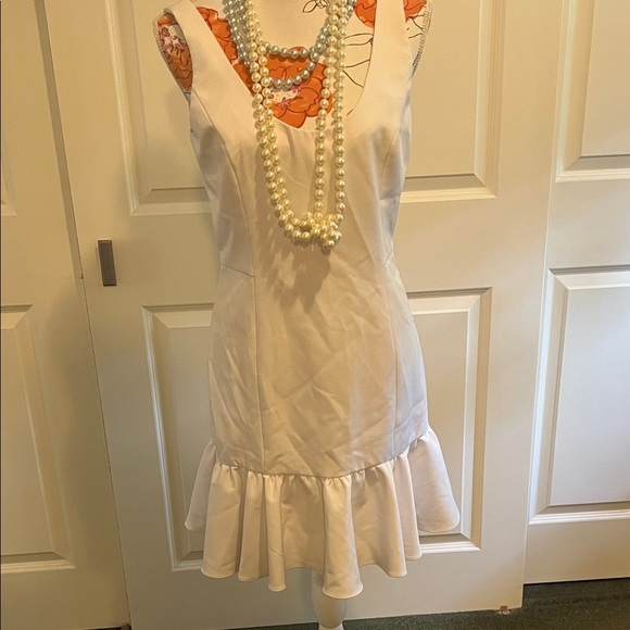 Milly Dresses & Skirts - Milly White Ruffle Hem Mini Dress